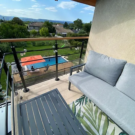 Le Balcon Des Deux Monts *